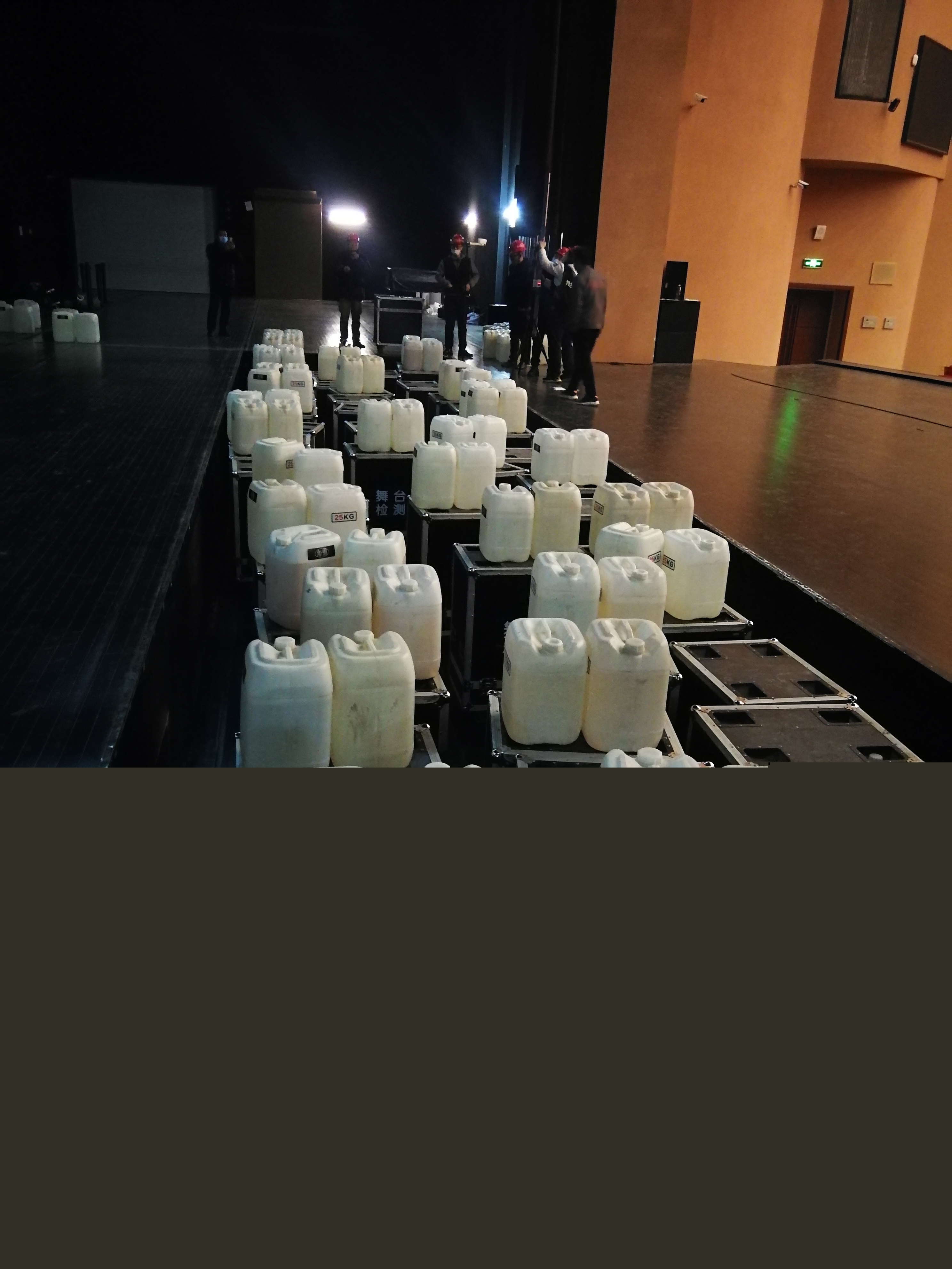 樂池升降臺(tái)7